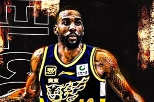 只打了2场比赛没有得分😰广东男篮取消雷文特-莱斯的注册