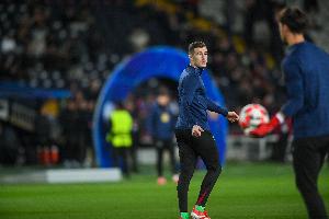 莫雷托：佩尼亚在跟埃尔切谈判，但被外租前需要先跟巴萨完成续约