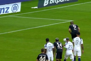 帕利尼亚放倒斯坦尼西奇送点！凯恩主罚点球放了高射炮！