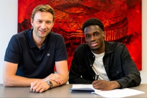 加强边路！药厂官宣1000w欧签下荷兰U21国脚波库！欣赏集锦吧