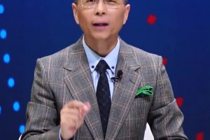 卡里乌斯老婆变装秀😍少了几分稚嫩，多了几分风韵~